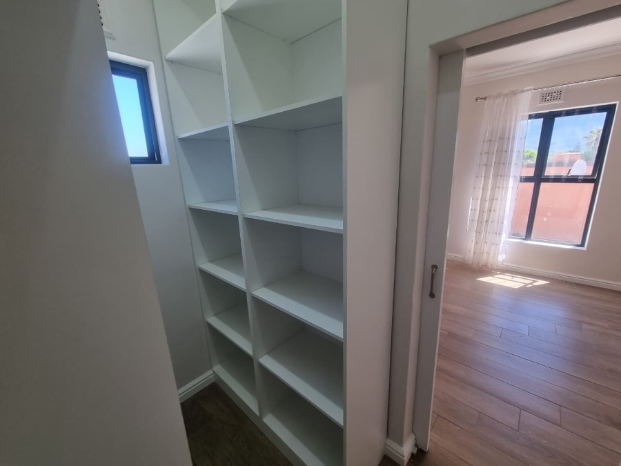 To Let 3 Bedroom Property for Rent in Rondebosch East Western Cape